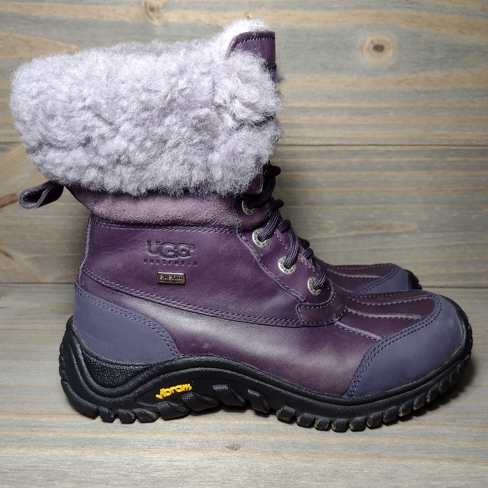 UGG Adirondack ll Leather Waterproof Vibram Boots Womens Size 5 Purple